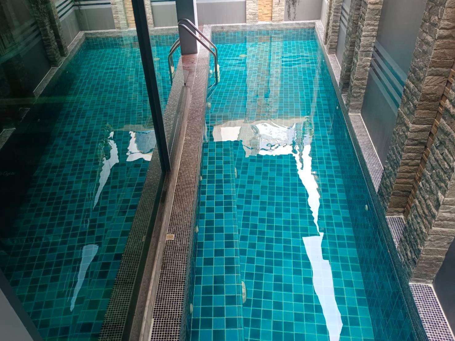 J Residence Thonglor 8 Бангкок Екстер'єр фото